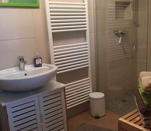 Lillys Semesterbostad *